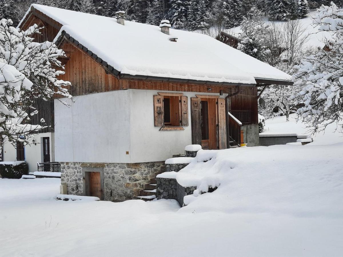 Le Petit Caboin Guest House Seytroux Exterior foto